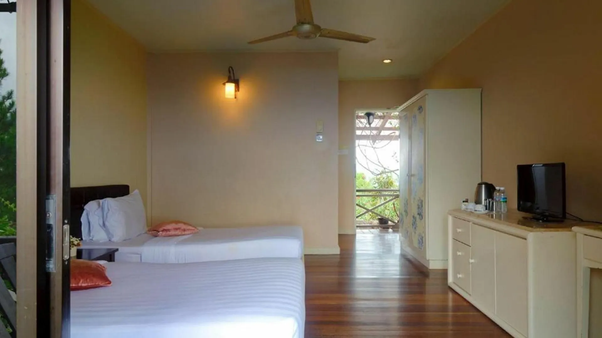 Kasih Sayang Hill Resort Kota Kinabalu